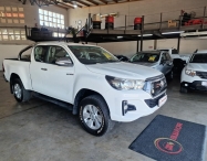 2016 TOYOTA Hilux 2.8 - Extended Cab Pick-Up