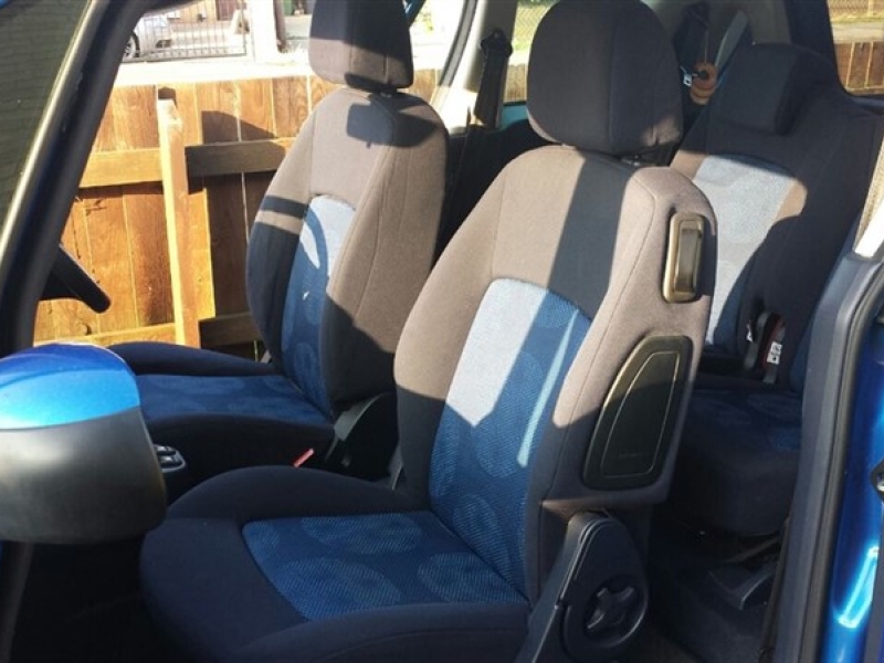 2006 Peugeot 1007 1l
