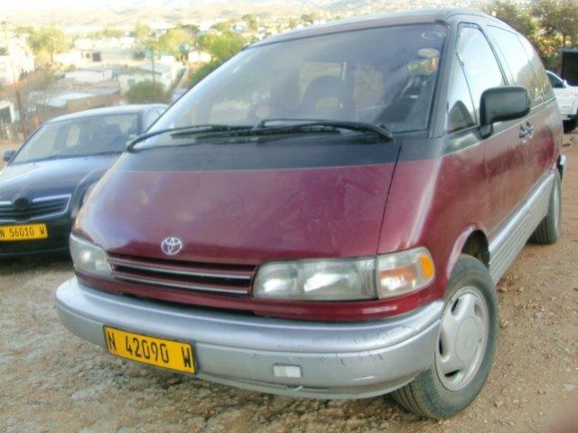 Toyota estima 1990
