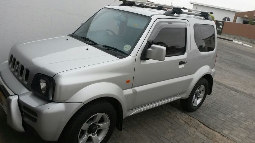 Suzuki jimny 2011