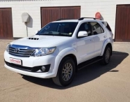 2014 TOYOTA Fortuner 3.0 - SUV