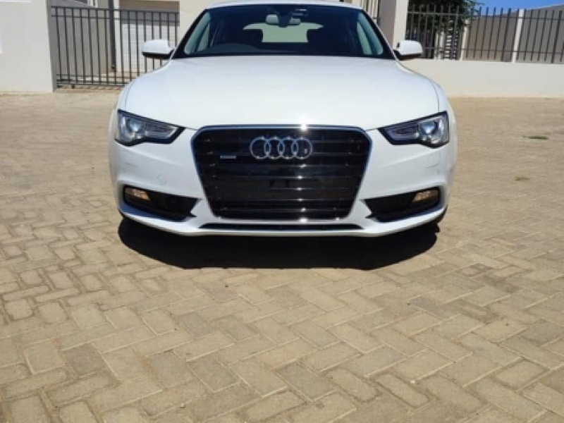 2014 AUDI A5 Sportback 2.0 - Sedan