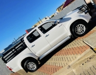 2015 TOYOTA Hilux 3.0 D-4D Raider Heritage 4x4 D-Cab Dsl PU MY11 AT - Double Cab Pick-Up