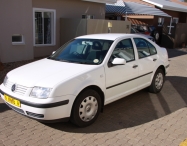 2002 VOLKSWAGEN Jetta 4 1.6 Std - Sedan