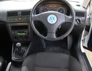 2002 VOLKSWAGEN Jetta 4 1.6 Std - Sedan