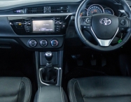 2015 TOYOTA Corolla 1.4 Prestige Dsl MY14 - Sedan